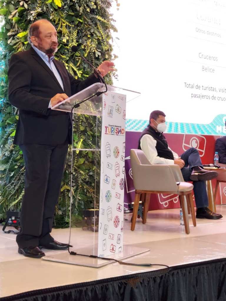 Participa Director General del CPTQ en Encuentro Nacional de Turismo