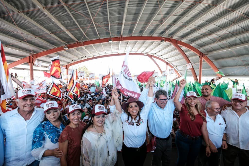 Senadores morenistas respaldan en Cancún a Mara Lezama