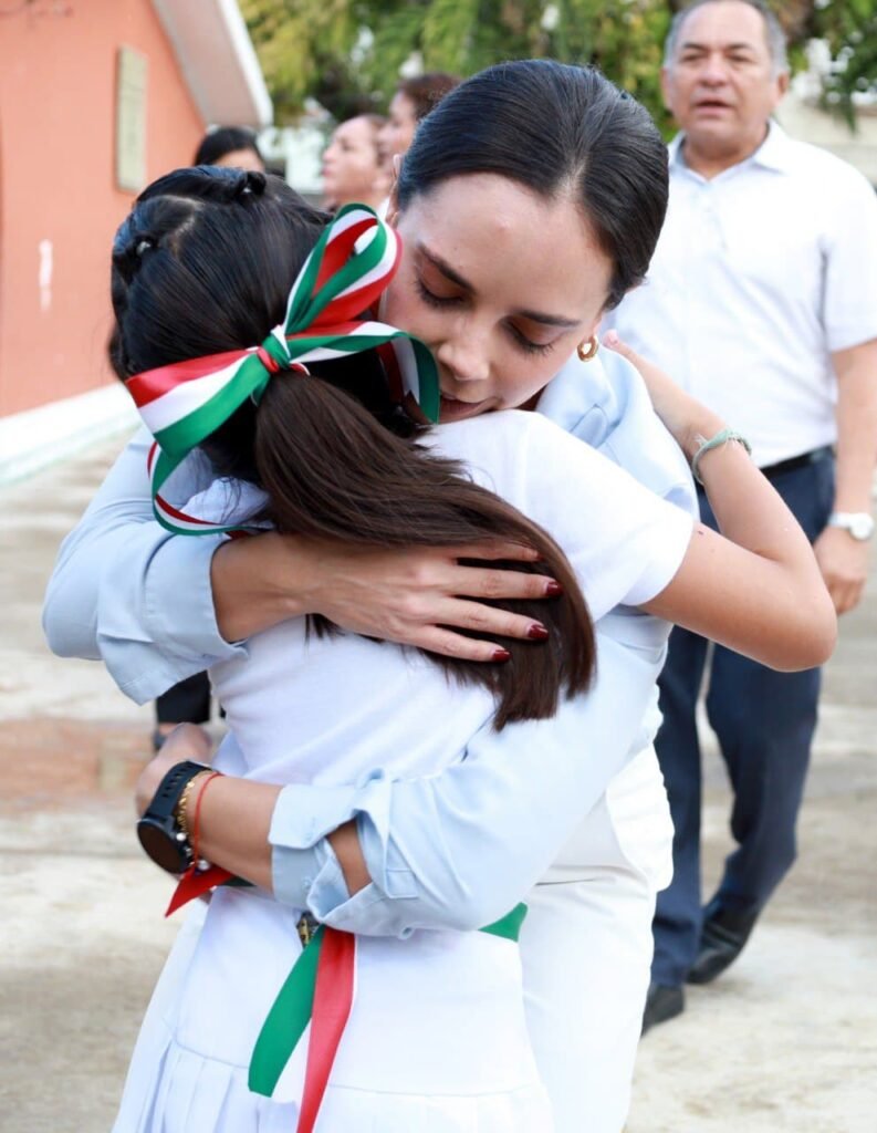 Ana Patricia Peralta reitera su compromiso con la educación en Benito Juárez