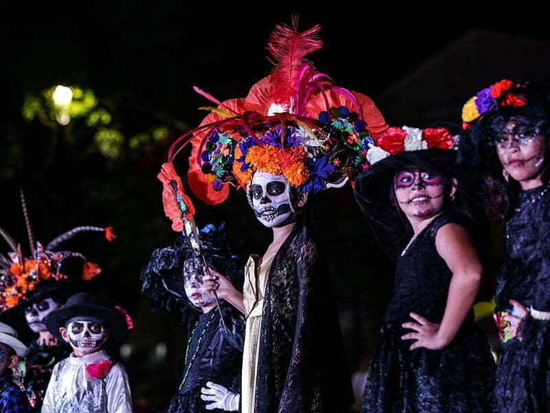 Así fueron los festejos del Día de muertos en Cozumel : Cancuníssimo