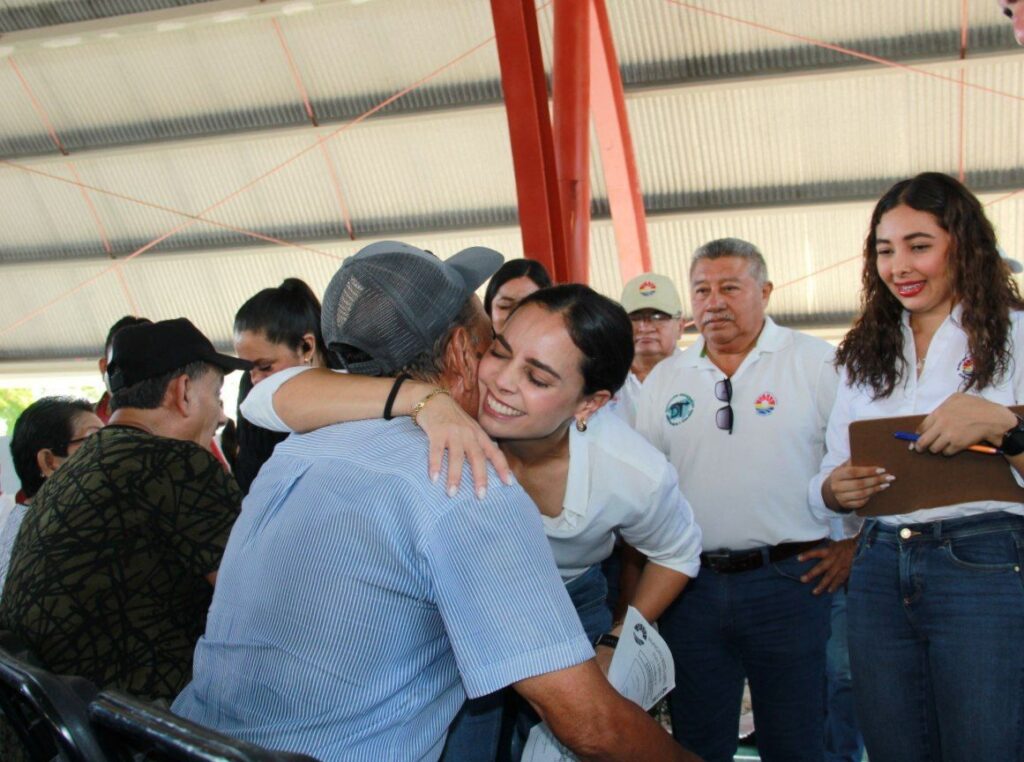Ana Paty Peralta trabajamos por Cancún y su gente
