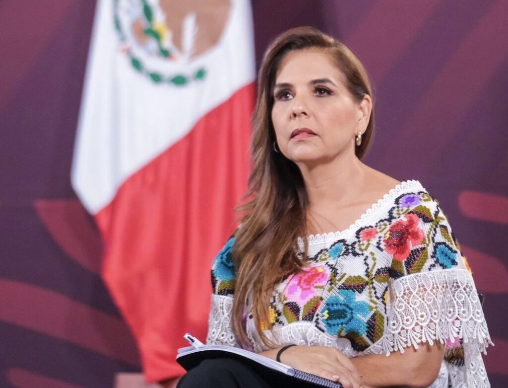 Mara Lezama lleva X-pichil