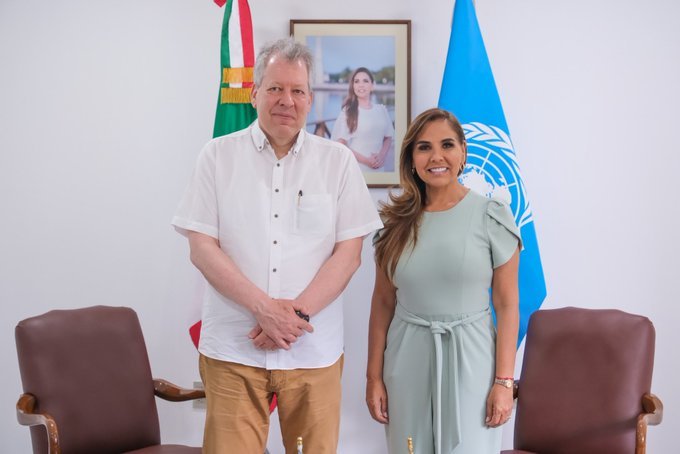 Peter Grohmann y la Gobernadora Mara Lezama Espinosa