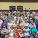 Entrega Mara Lezama reconocimientos a trabajadores
