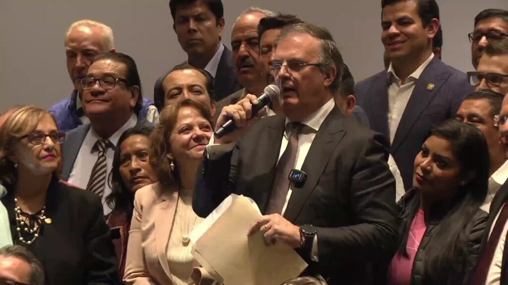 Marcelo Ebrard anunció que tiene la intención de dejar su cargo el 12 de junio para postularse como candidato presidencial por el partido político Morena