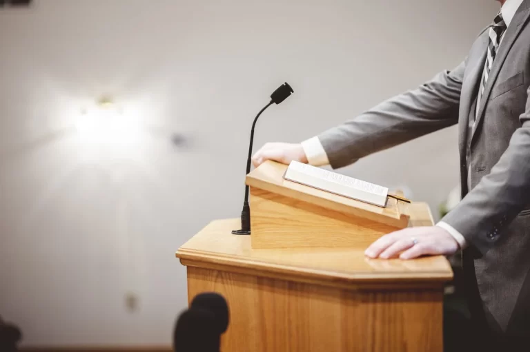 Las locuras del senador: Hugo Alday