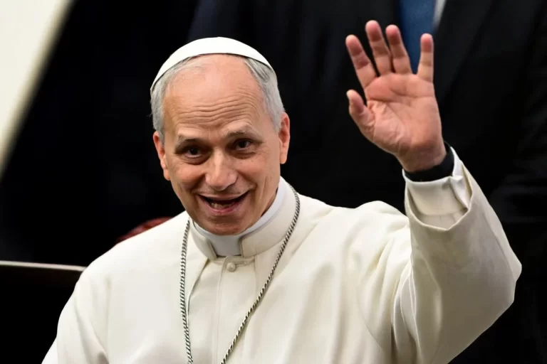 El papa León XIV anuncia su primer viaje oficial